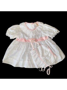 NOS Vintage Baby Girls White Eyelet Dress & matching Bonnet 18 mo.